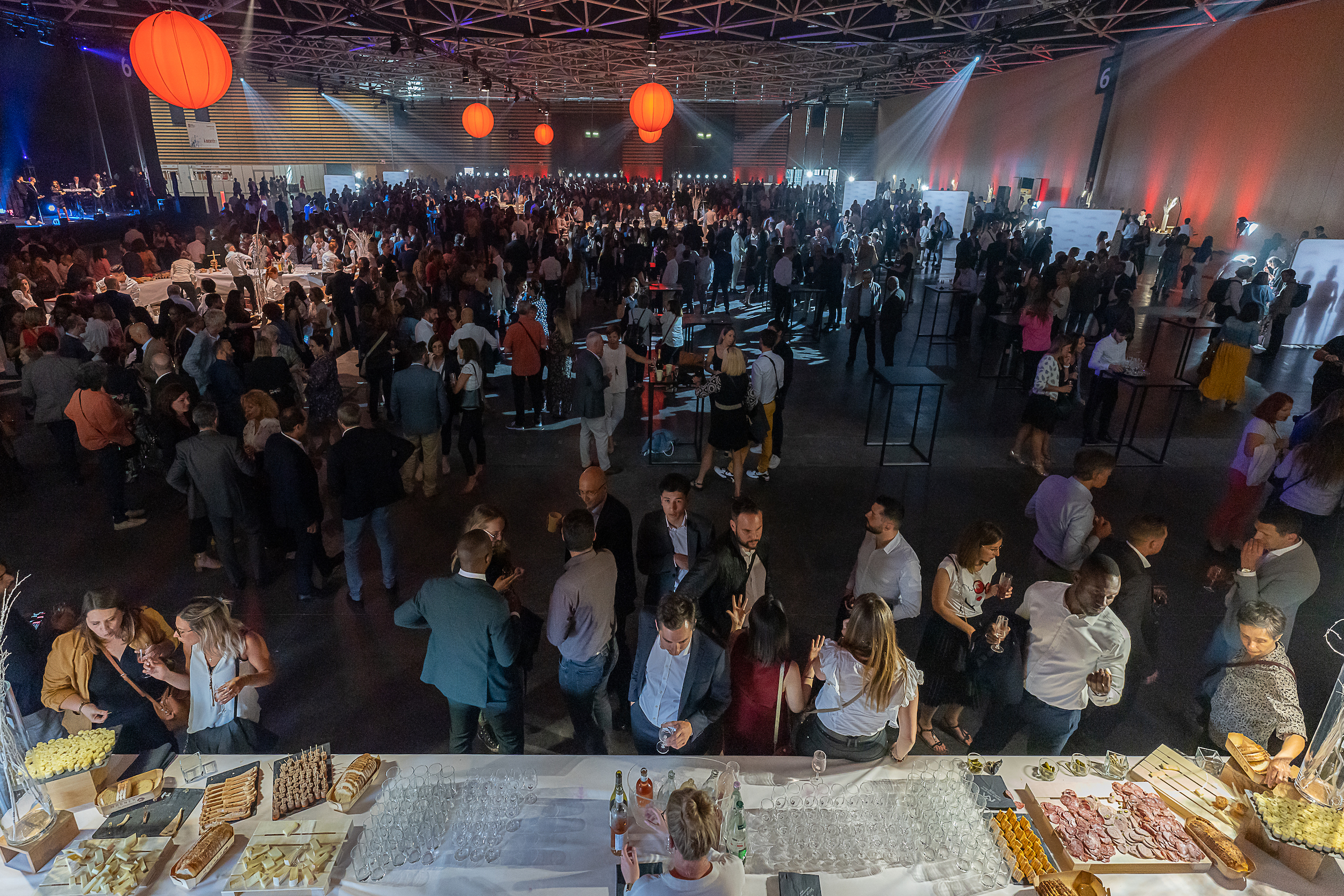 convention hub cera 2