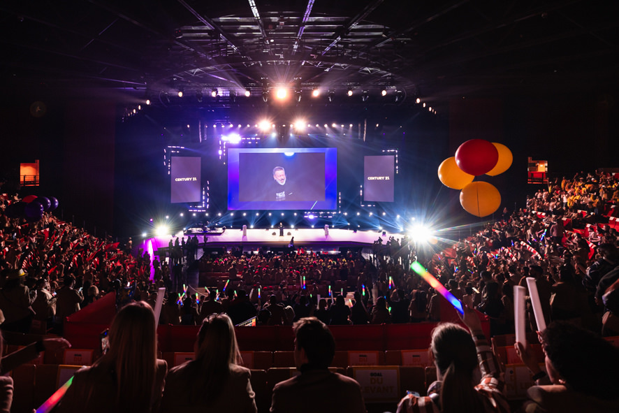 CentredeCongrèsdeLyon_Century21 © Sébastien Clavel 